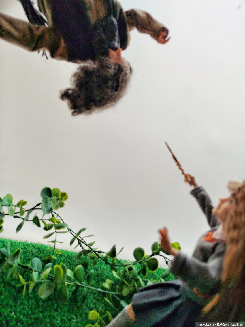 Веселая весна в Хогвартсе: полеты и стиль оверсайз | Бэйбики Веселая весна в Хогвартсе: полеты и стиль оверсайз (фото 2)