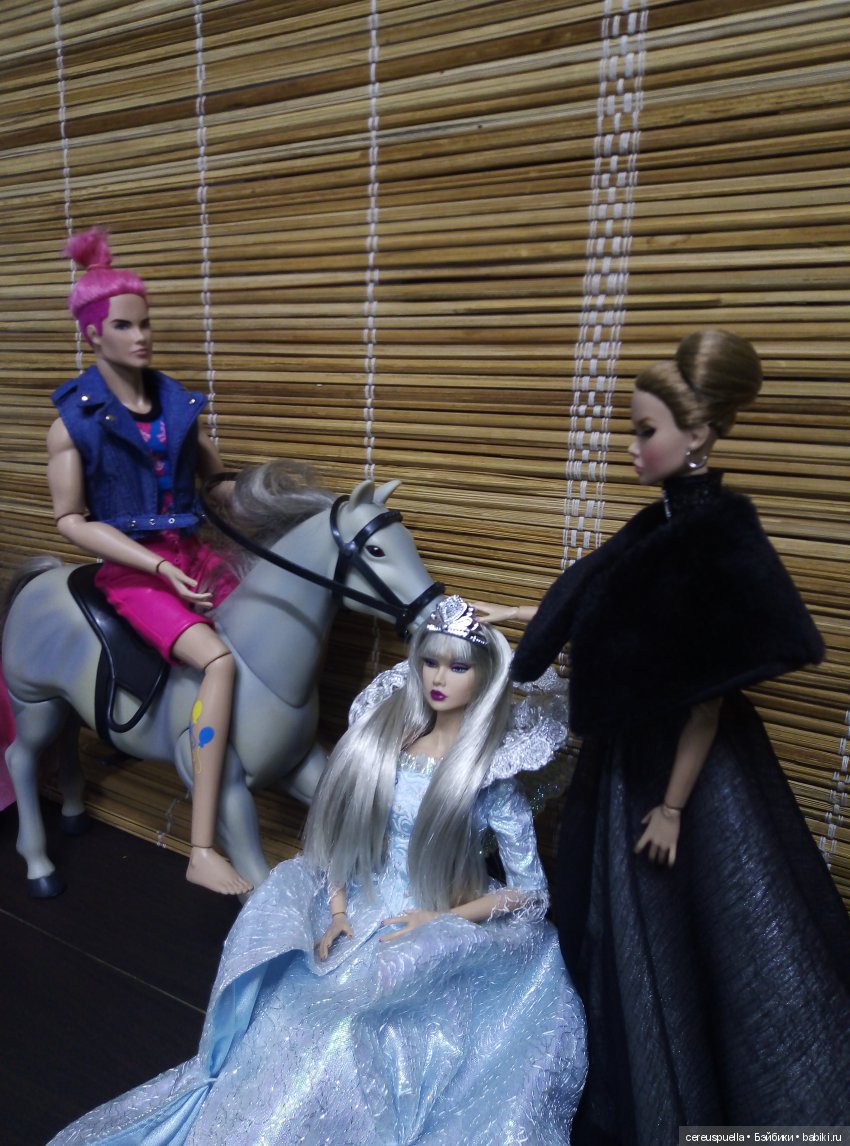 Новогодняя кукловстреча в снежном Челябинске (фото 4)