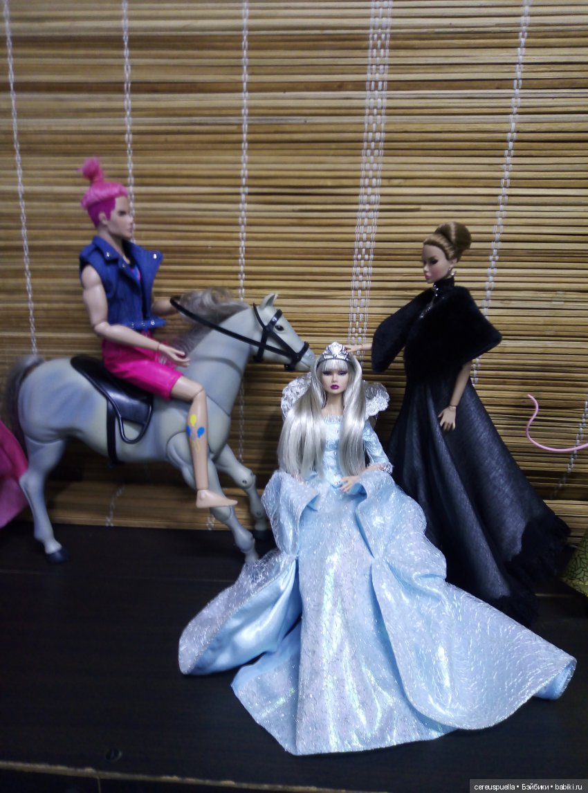 Новогодняя кукловстреча в снежном Челябинске (фото 3)