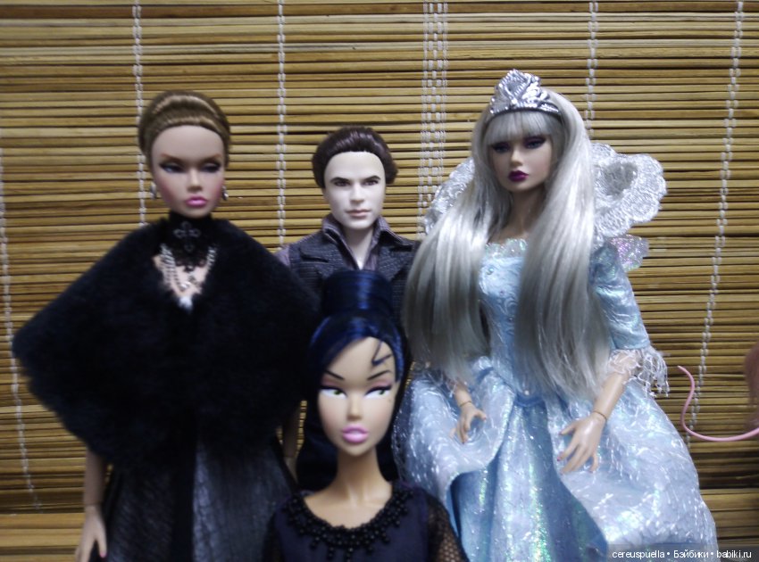 Новогодняя кукловстреча в снежном Челябинске (фото 10)