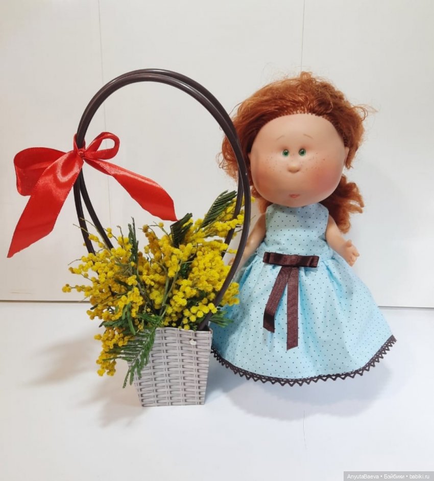 С 8 марта — Куклы Nines d'Onil (Нинес): Миа (Mia) (фото 2)
