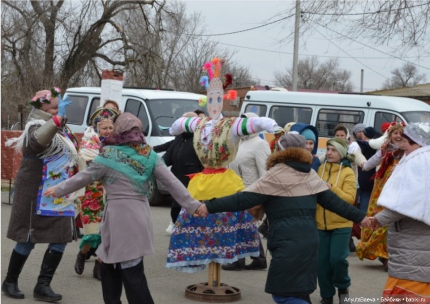Маруся на Масленице | Бэйбики Маруся на Масленице — Куклы Nines d'Onil (Нинес): Миа (Mia) (фото 6)
