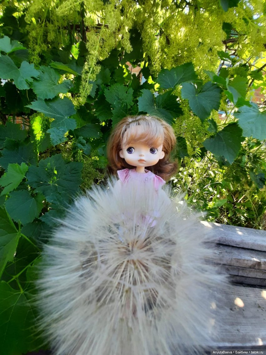 С днём одуванчика — Куклы Nines d'Onil (Нинес): Миа (Mia) (фото 3)