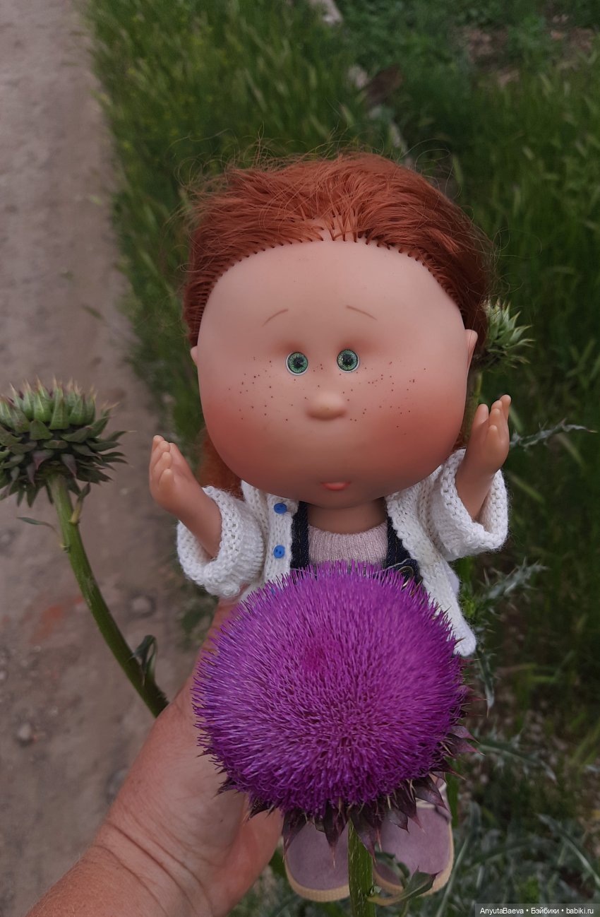 А мы нашли колючку😁 — Куклы Nines d'Onil (Нинес): Миа (Mia) (фото 8)