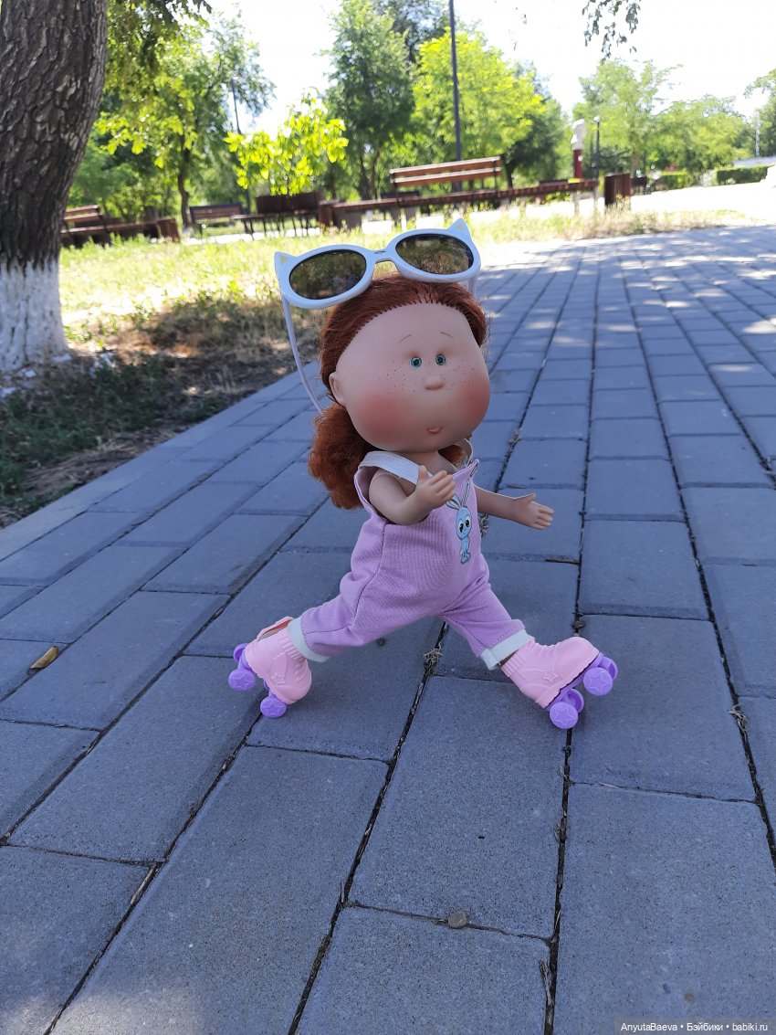 Маруся на спорте — Куклы Nines d'Onil (Нинес): Миа (Mia) (фото 4)