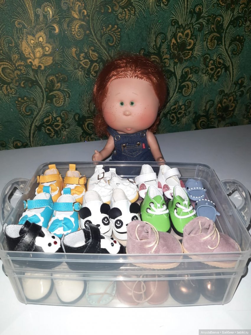 А какие у Вас коллекции — Куклы Nines d'Onil (Нинес): Миа (Mia) (фото 5)