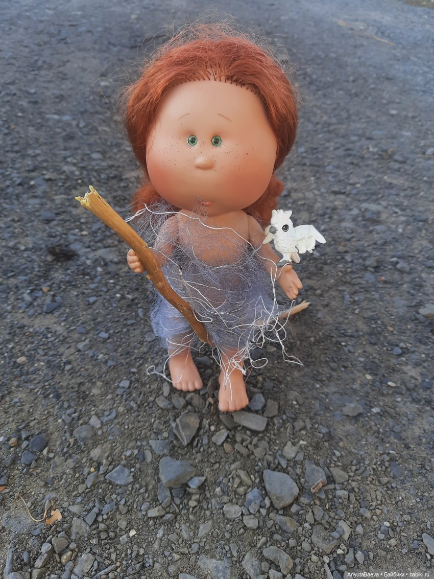 Кто я — Куклы Nines d'Onil (Нинес): Миа (Mia) (фото 2)