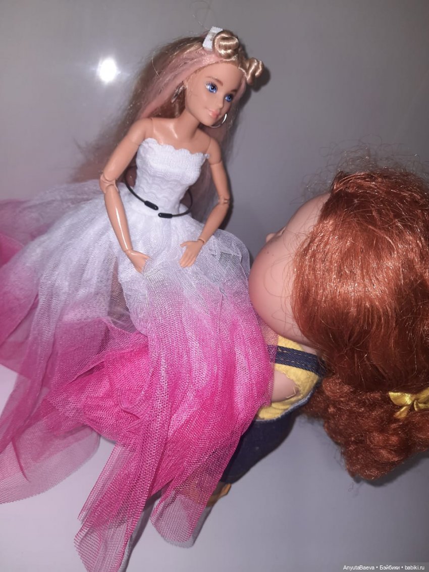 "Танк" в розовом платье — Куклы Nines d'Onil (Нинес): Миа (Mia) (фото 4)