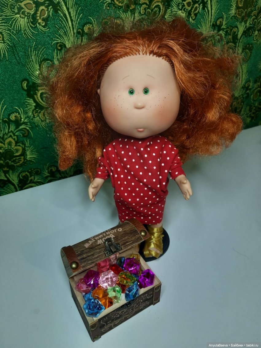 Анютке счастье привалило — Куклы Nines d'Onil (Нинес): Миа (Mia) (фото 3)