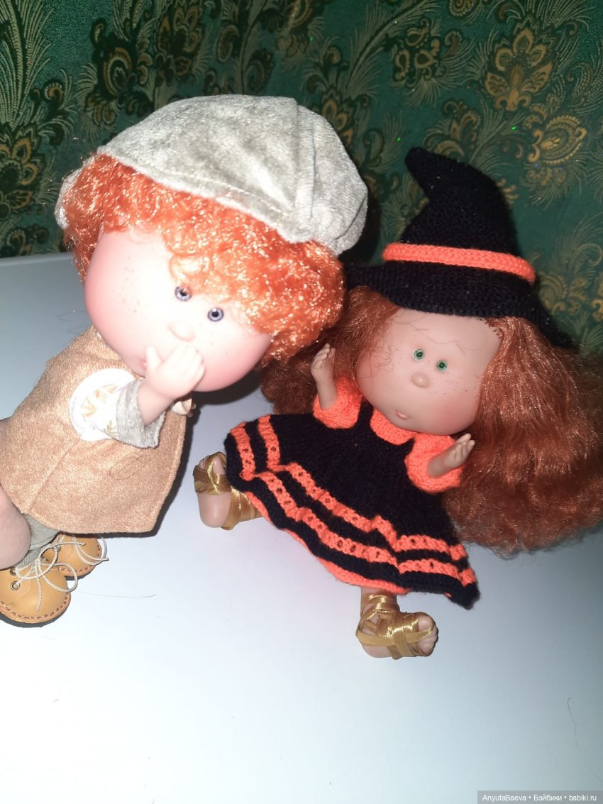 Юные волшебники — Куклы Nines d'Onil (Нинес): Миа (Mia) (фото 3)