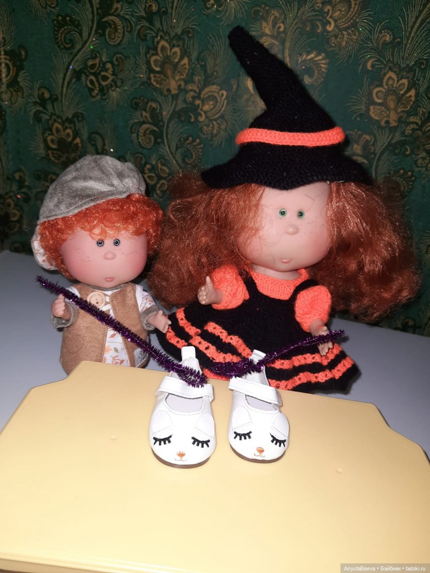 Юные волшебники — Куклы Nines d'Onil (Нинес): Миа (Mia)