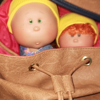 Едем-едем в недалёкие края.