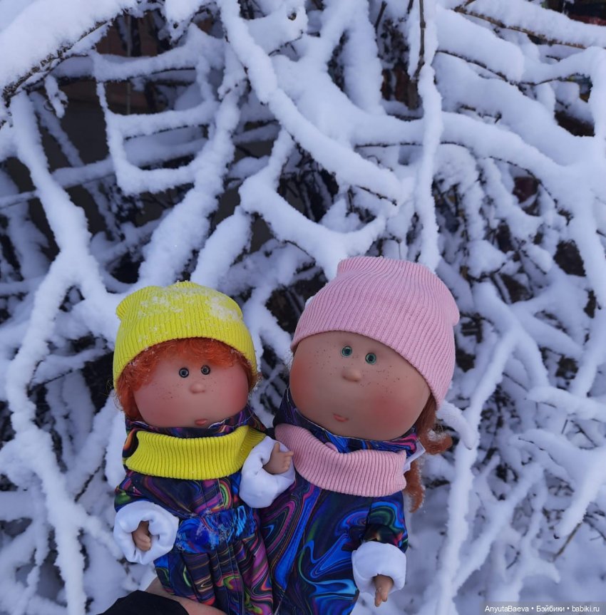 Новый год старый, а снег новый