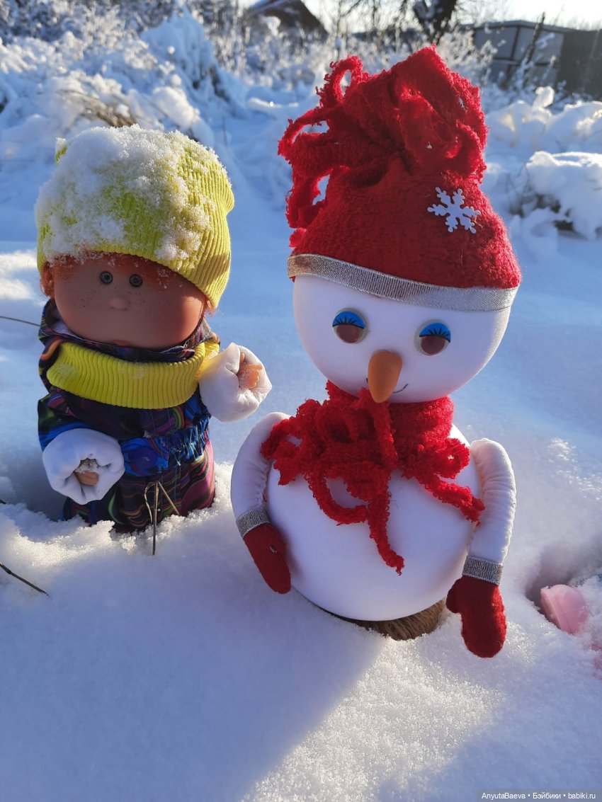 Новый год старый, а снег новый