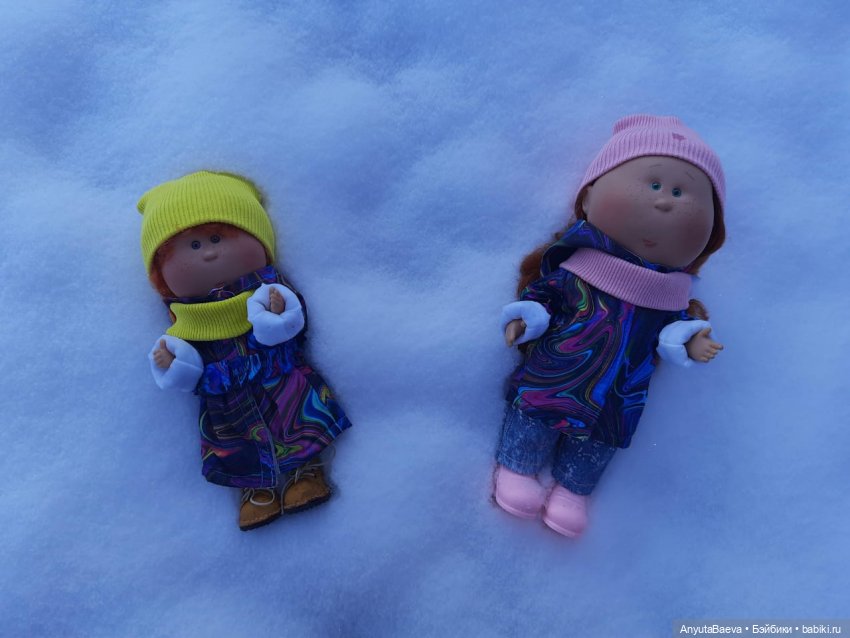 Новый год старый, а снег новый