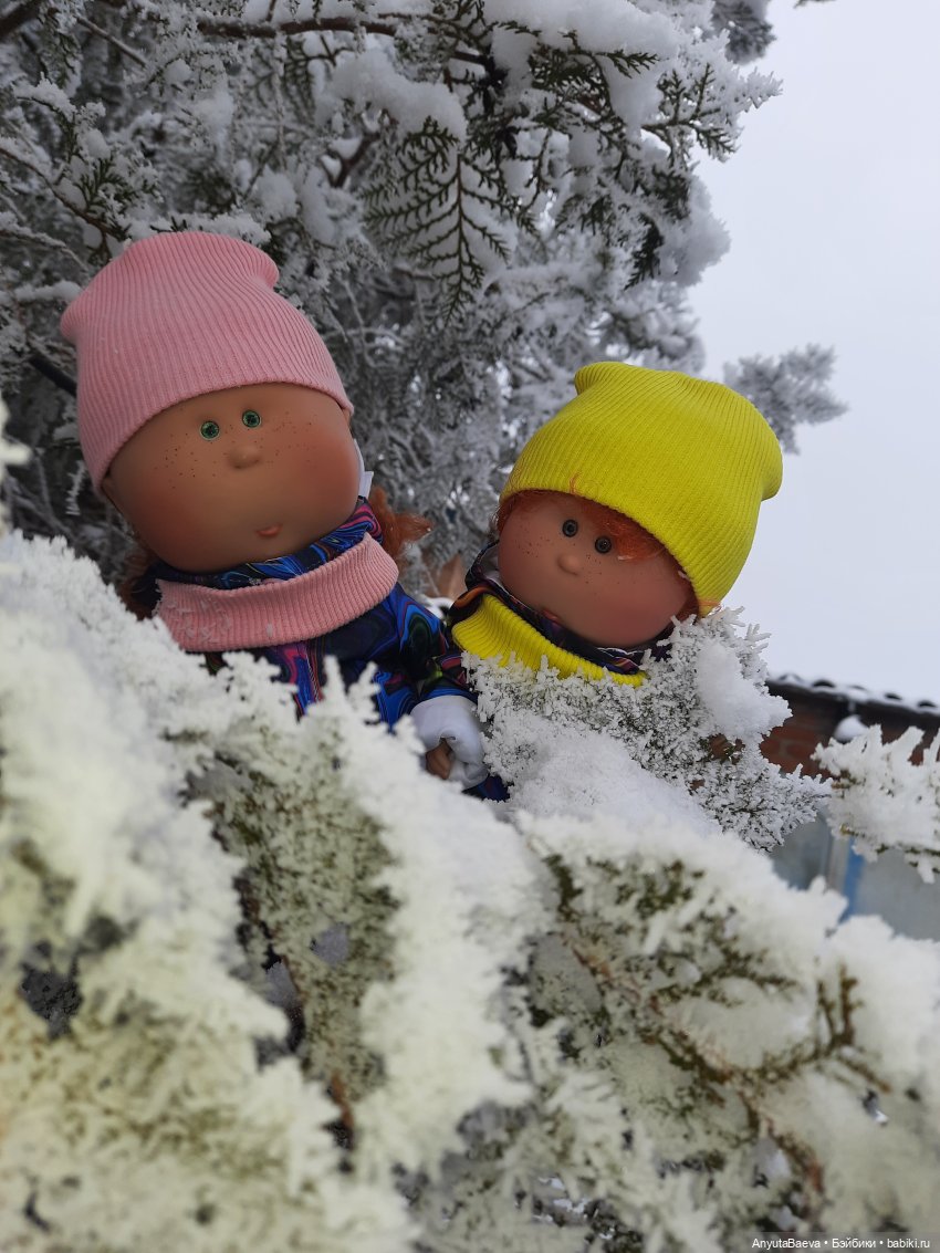 Иголки не только на ёлке — Куклы Nines d'Onil (Нинес): Миа (Mia)