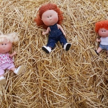 День валяния в стоге сена)