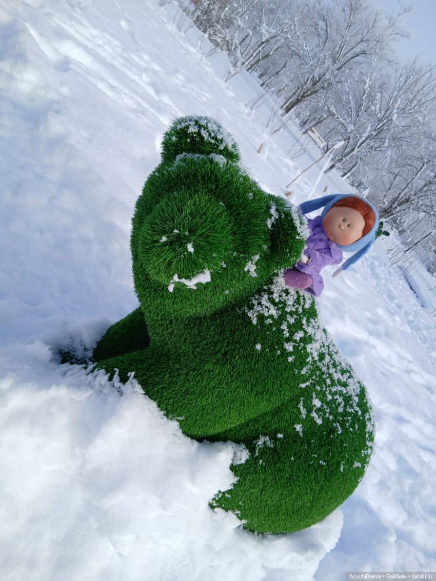 Зима , снег , прогулка) — Куклы Nines d'Onil (Нинес): Миа (Mia) (фото 5)