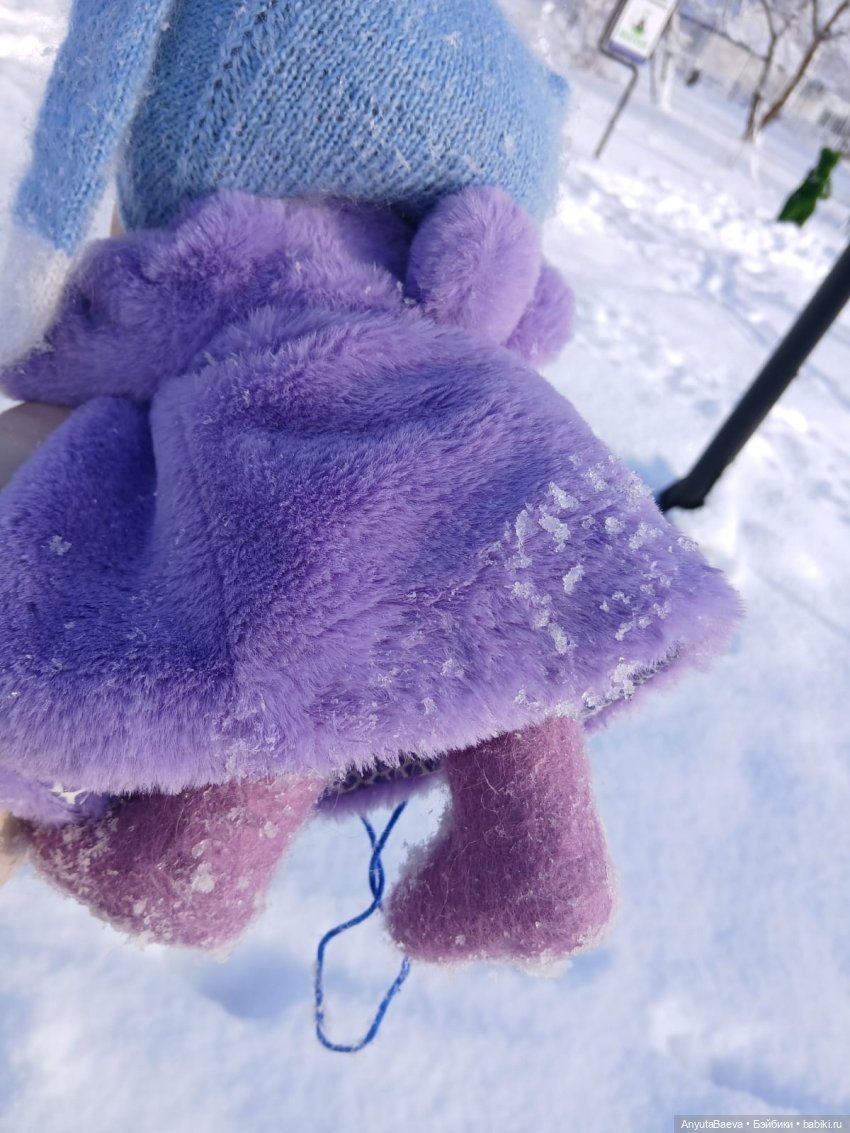 Зима , снег , прогулка) — Куклы Nines d'Onil (Нинес): Миа (Mia)