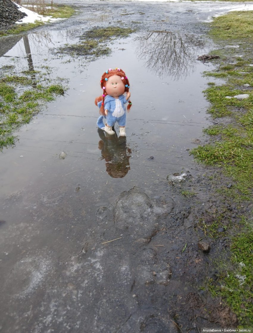 С 1 февраля — Куклы Nines d'Onil (Нинес): Миа (Mia)