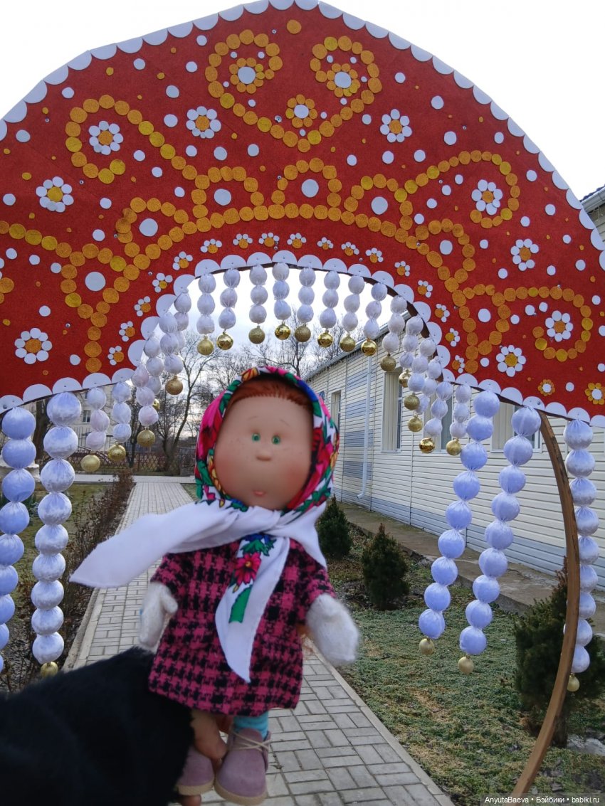 Масленица 2026 — Куклы Nines d'Onil (Нинес): Миа (Mia) (фото 5)