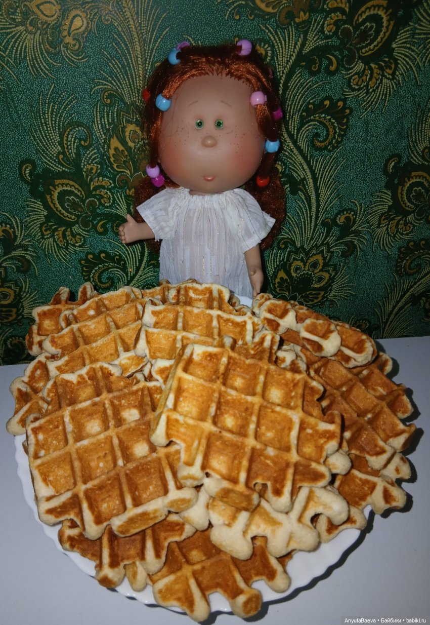 Масленица 2026 — Куклы Nines d'Onil (Нинес): Миа (Mia) (фото 2)