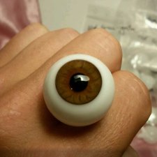 Дизайнерские глаза Лауша.