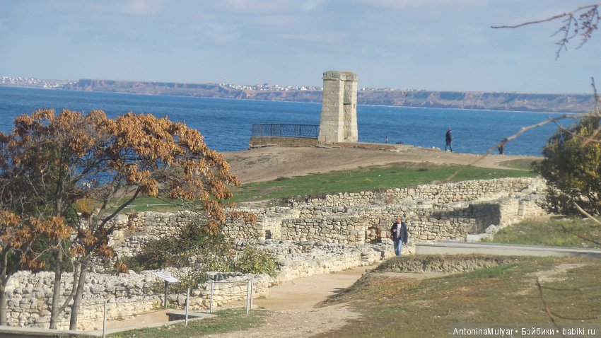 Прогулка по Херсонесу — Куклы LeeAnn (Denis Bastien) и Marianna Oldenburg: винил (фото 2)