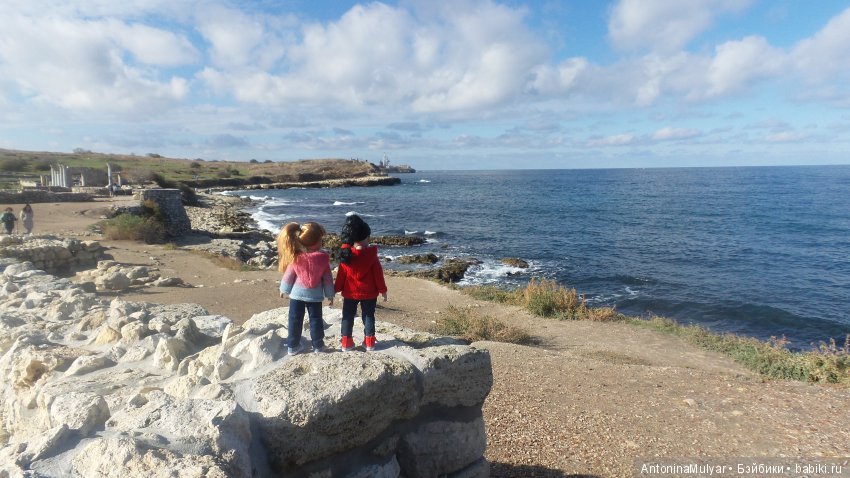 Прогулка по Херсонесу — Куклы LeeAnn (Denis Bastien) и Marianna Oldenburg: винил (фото 9)