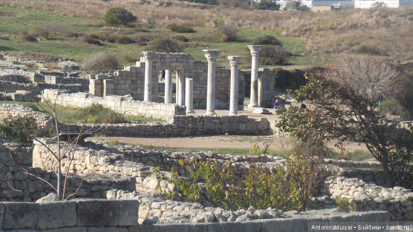 Прогулка по Херсонесу — Куклы LeeAnn (Denis Bastien) и Marianna Oldenburg: винил (фото 4)
