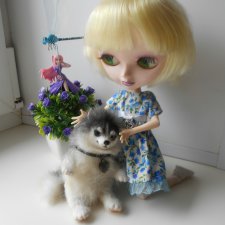 Элис стала подвижной.Ошарнирили девочку.