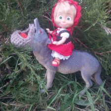 Наши Маша и Даша... Машино перевоплощение в Красную шапочку