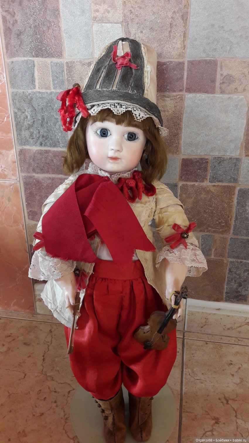 Паж или придворный музыкант