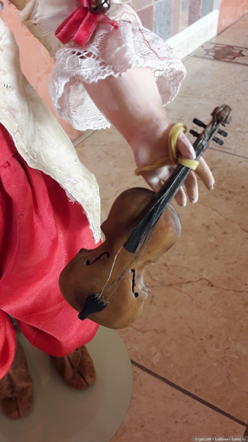 Паж или придворный музыкант (фото 10)