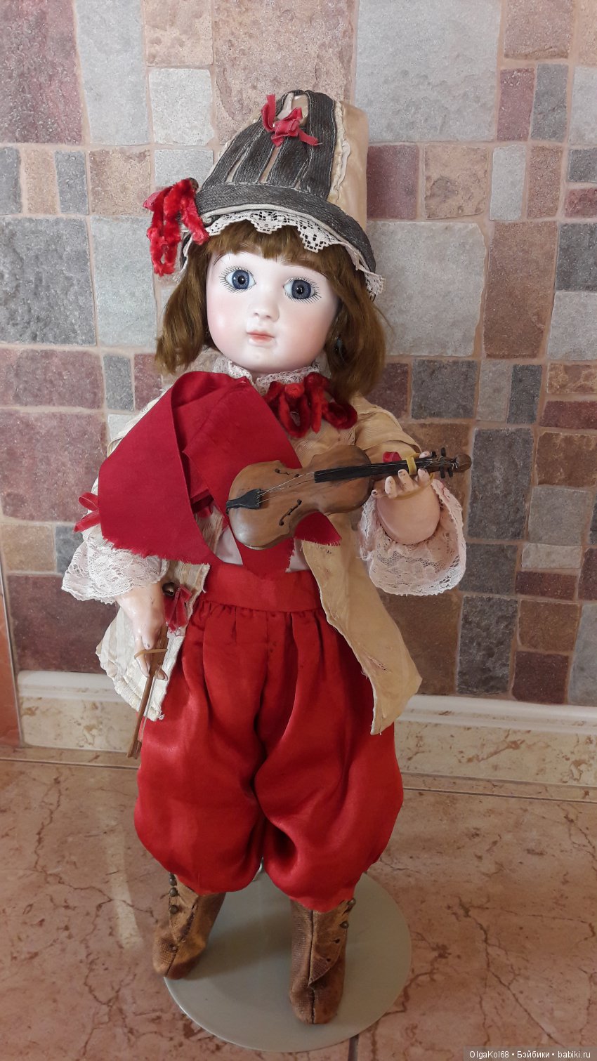 Паж или придворный музыкант (фото 2)