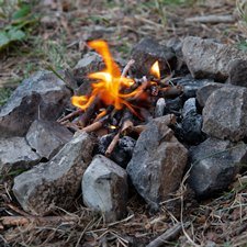У костра