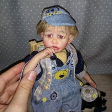 Грустный мальчик Людмилы Вервейко