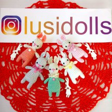 Вязаные зайчики 7-10 см