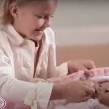 Помогите найти рекламный ролик! Британская реклама коляски Baby Annabell 2007-8 года