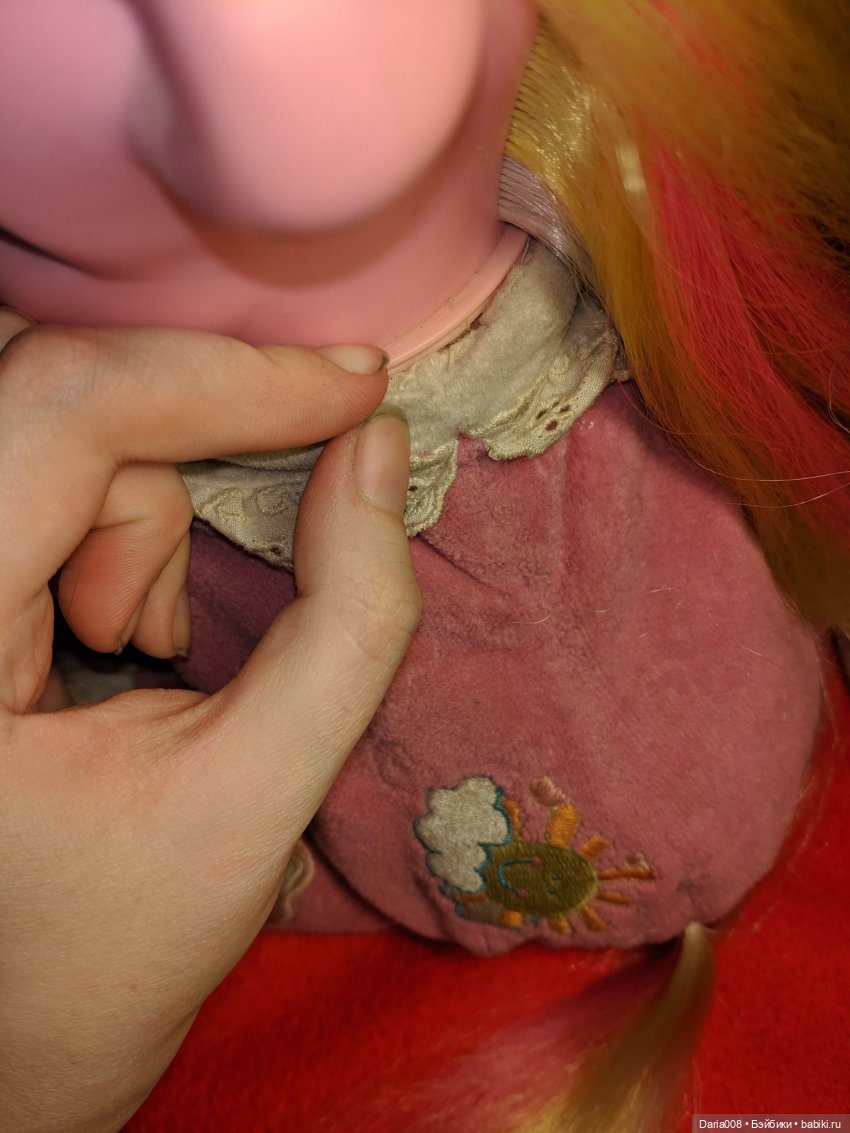 Нужна помощь владельцев стареньких малышек My Little Pony. Как постирать тело интерактивной пони