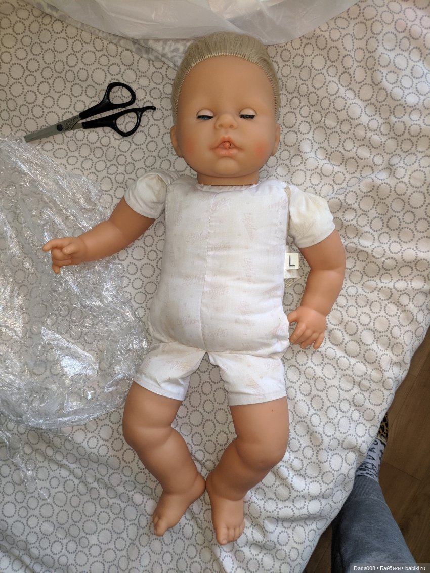 Чем можно вымыть волосы винтажной интерактивной кукле Zapf Creation