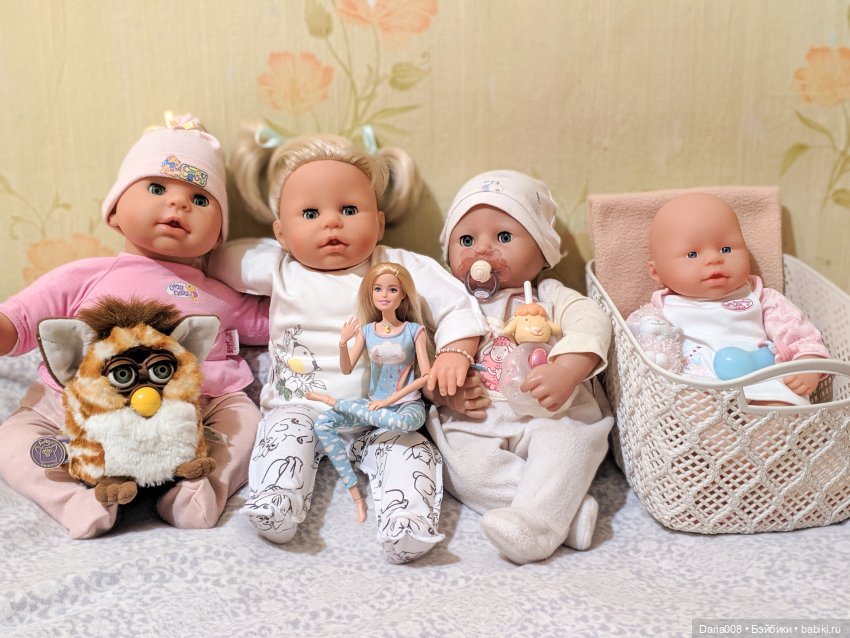 Вся моя коллекция кукол. Zapf, Barbie, а так же Furby. Придумала имена каждому. И другие новости о куклах