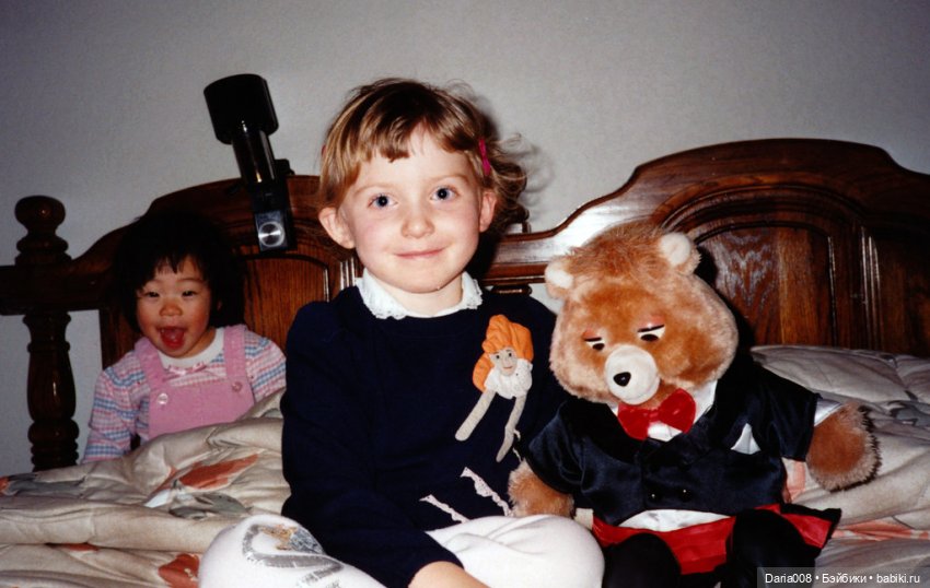 Teddy Ruxpin (Worlds Of Wonder) - история создания легендарной игрушки | Бэйбики Teddy Ruxpin (Worlds Of Wonder) - история создания легендарной игрушки