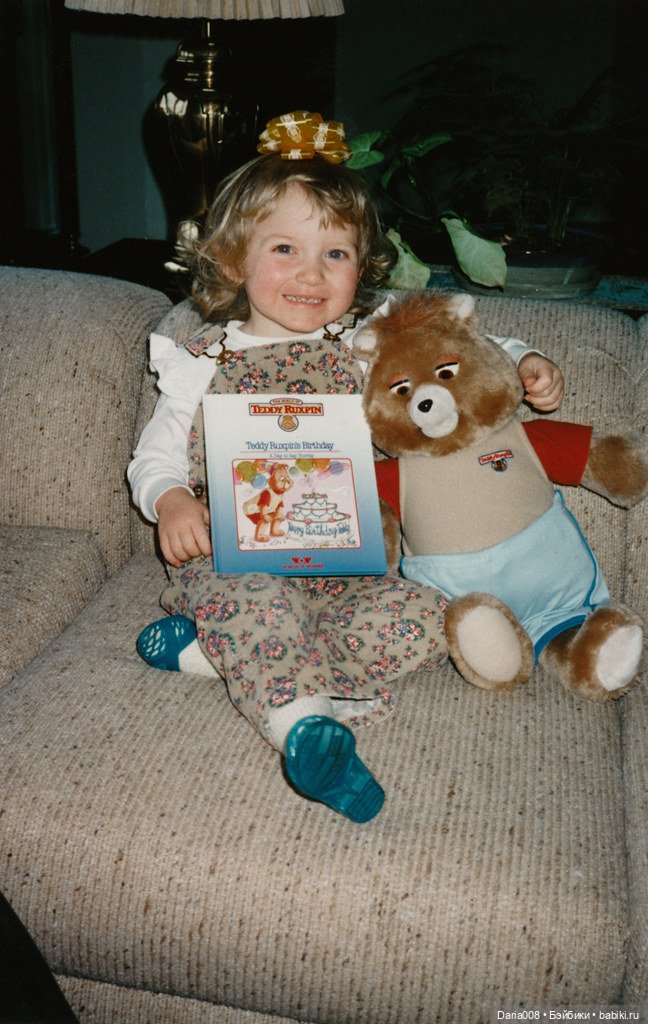 Teddy Ruxpin (Worlds Of Wonder) - история создания легендарной игрушки | Бэйбики Teddy Ruxpin (Worlds Of Wonder) - история создания легендарной игрушки