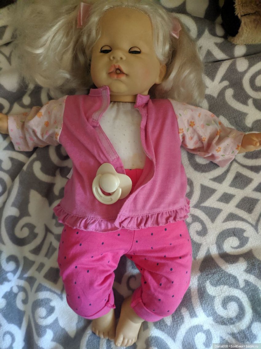 Обзор на БЕЗУМНО редкую упрощённую версию Molly от Zapf Creation (фото 9)