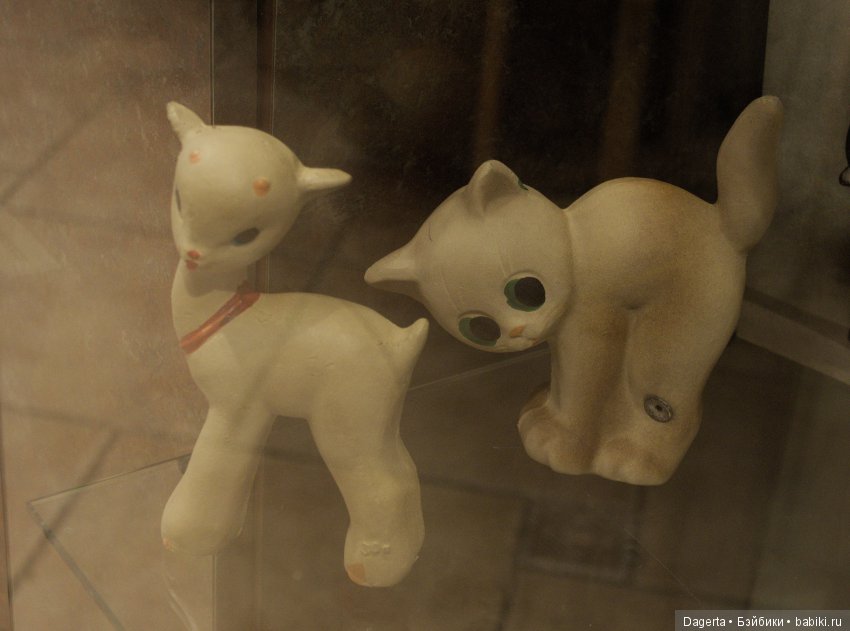 Кукольный мир от "Красного Треугольника". Игрушки из резины советской эпохи