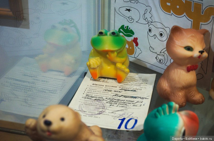 Кукольный мир от "Красного Треугольника". Игрушки из резины советской эпохи (фото 2)
