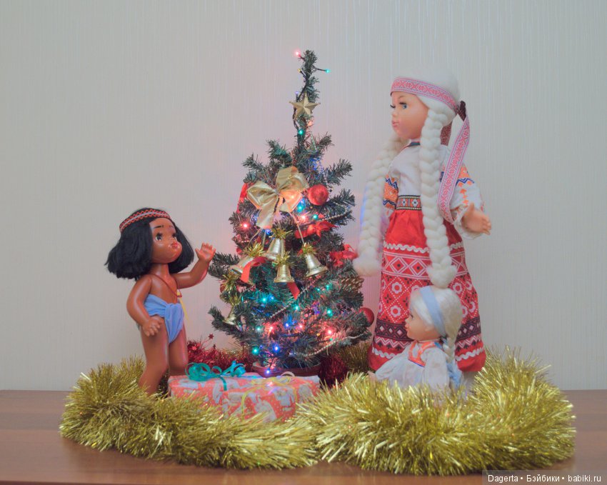 Поздравлялки — Новый год и Рождество: праздничные фото кукол (фото 5)