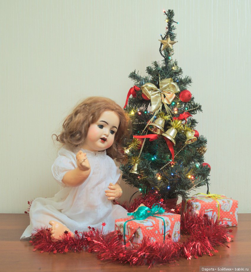 Поздравлялки — Новый год и Рождество: праздничные фото кукол (фото 4)