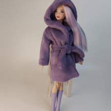 Сиреневая шуба для кукол формата 1:6
